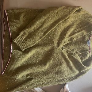 TH green sweater size xs
